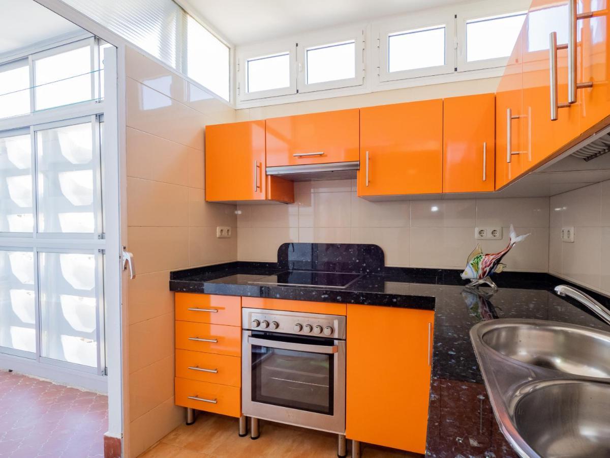 Cubo's Seaview Evy Playa Apartment