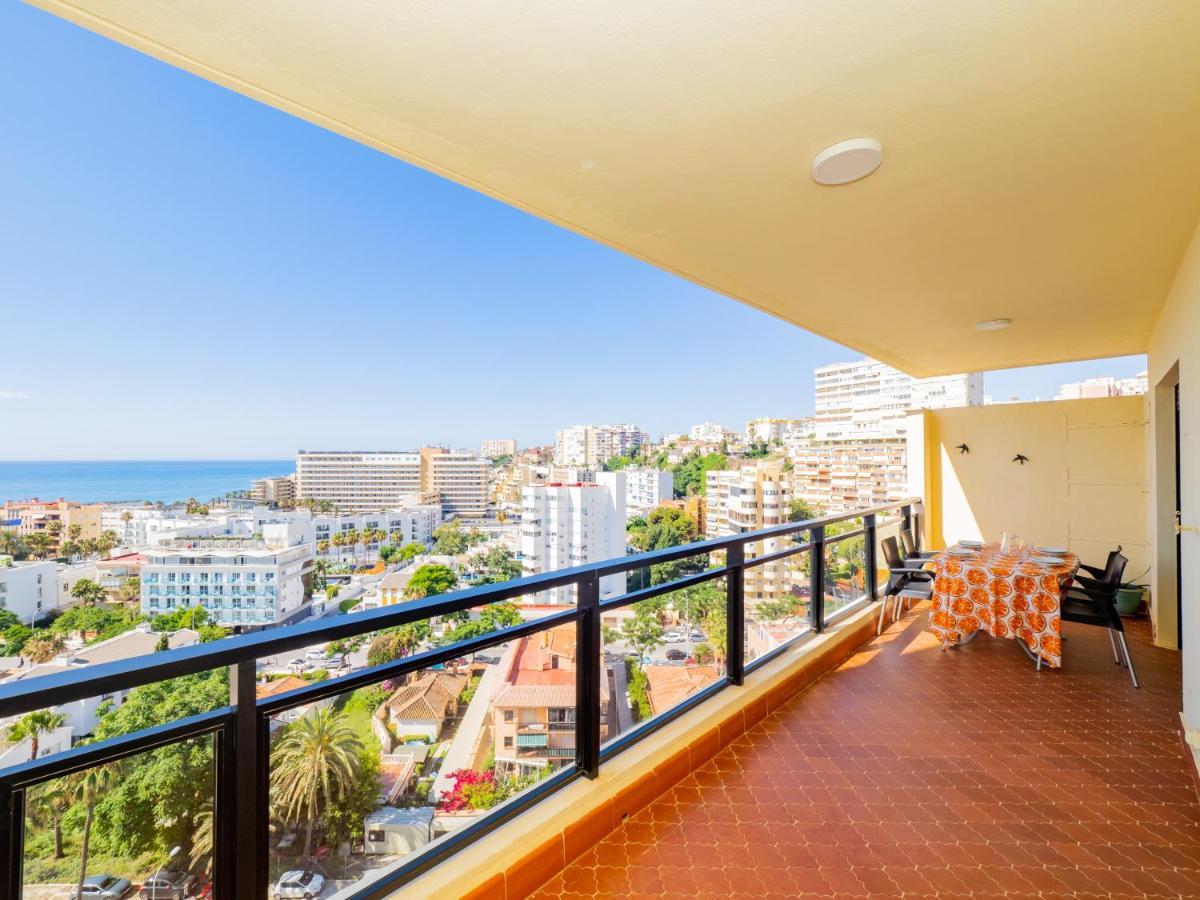 Cubo's Seaview Evy Playa Apartment Torremolinos