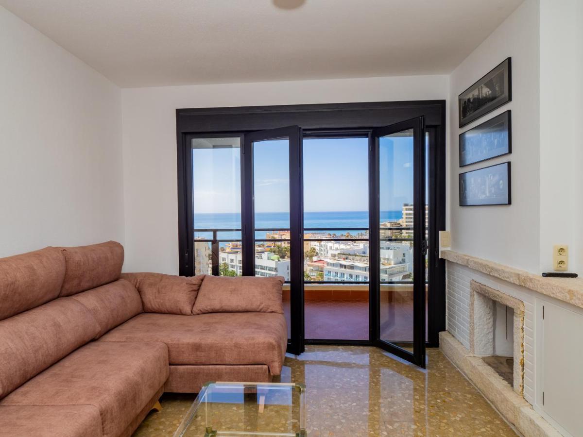 Cubo's Seaview Evy Playa Apartment